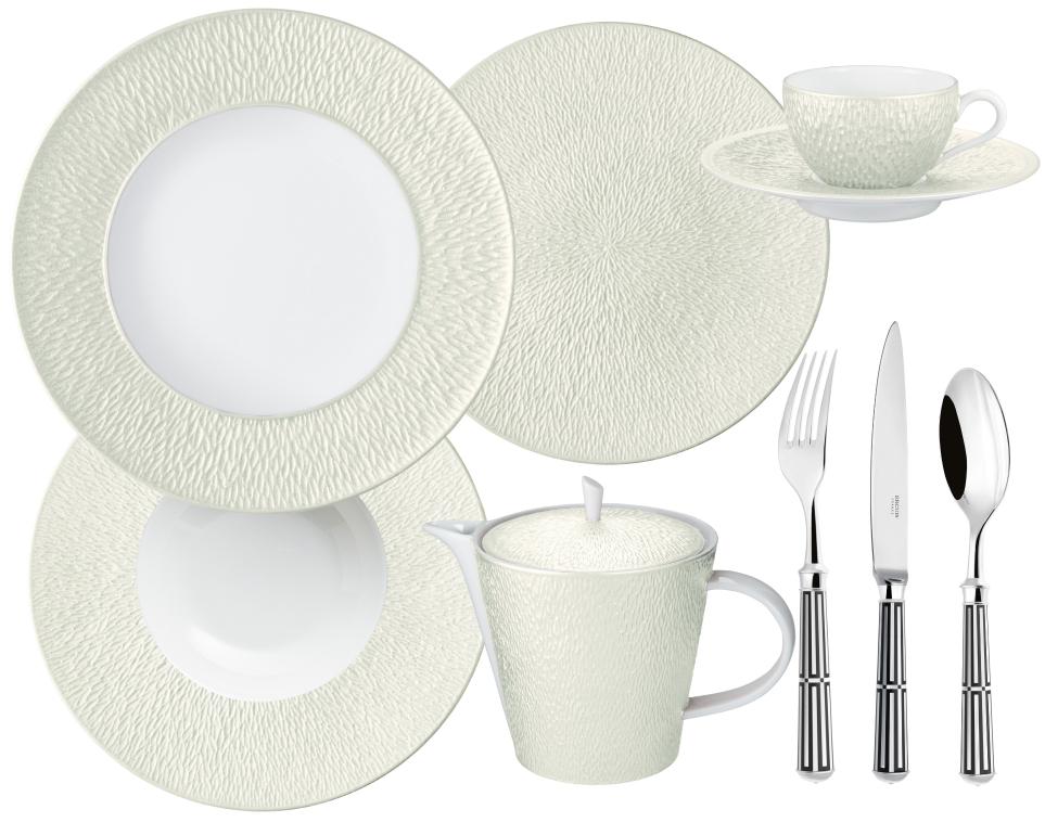 Raynaud Minéral Irisé Shell dinnerware collection