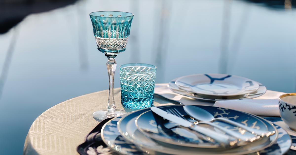 Luxury Yacht Table Settings: Dining in High Style on the Water
