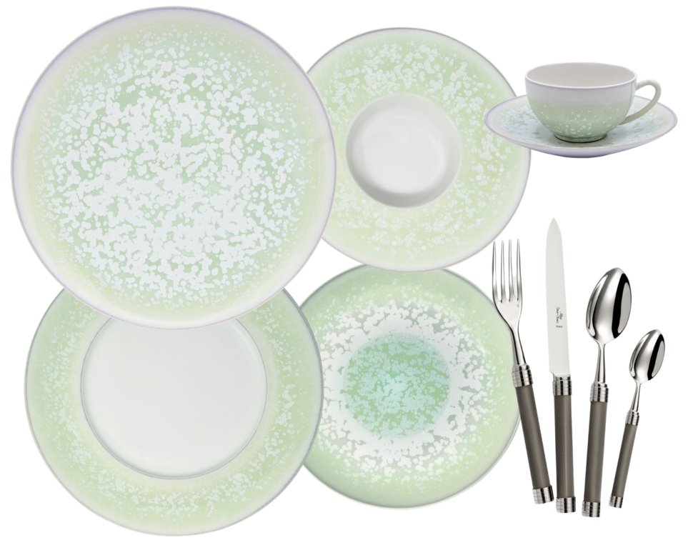 Jaune de Chrome Song Amande dinnerware collection