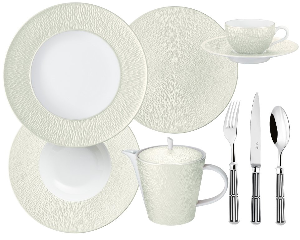 Raynaud Minéral Irisé Shell dinnerware collection