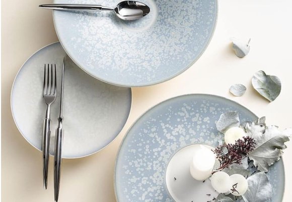 Jaune de Chrome Song Ocean dinnerware collection