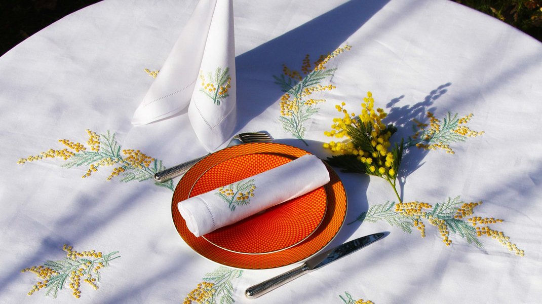 Mimosa table linen collection by Valombreuse