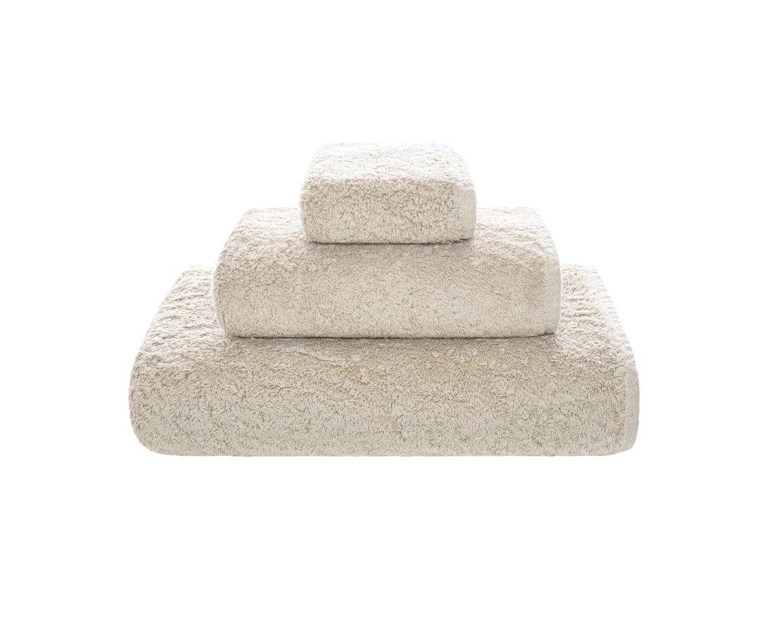 Grand Egoist towels