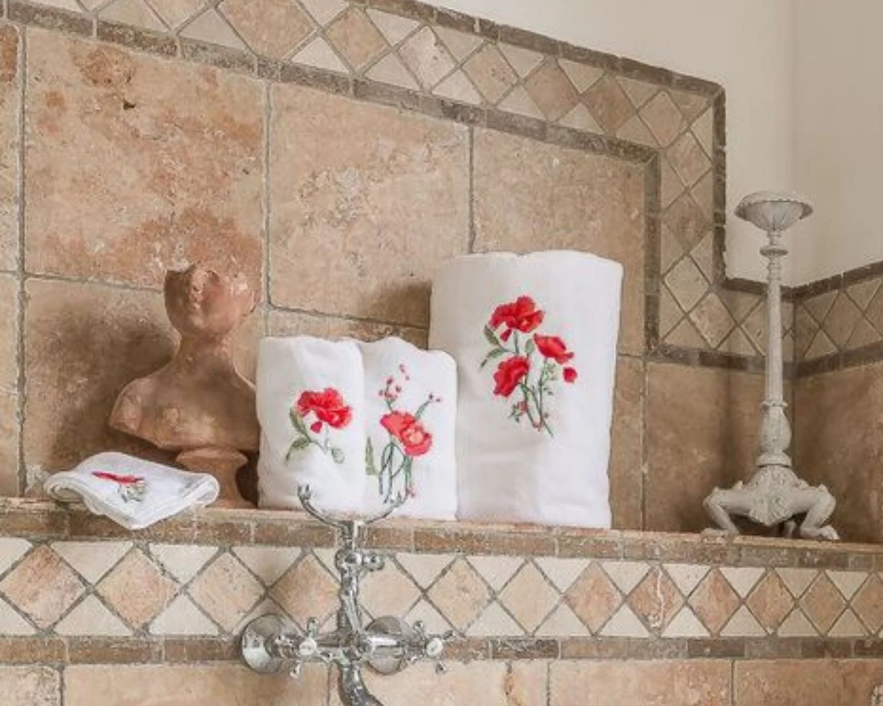 Coquelicot bath linen