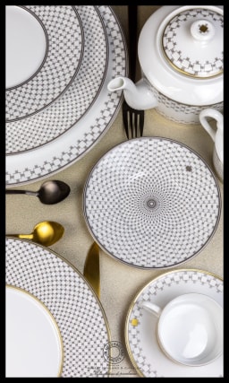 Robert Haviland & C. Parlon, Home Platinum, Oval platter 36 cm