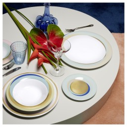 Fürstenberg, Fluen shifting colors, Breakfast plate