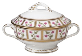 Bernardaud, Roseraie, Covered vegetable dish