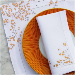 Valombreuse, Fragments table linen, Placemat and napkin set, orange