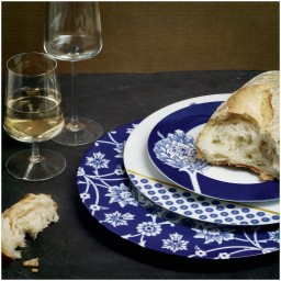 Sieger by Fürstenberg, Wunderkammer, Dinner plate, medium