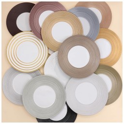 J.L Coquet, Hémisphère Grey Metallic, Presentation plate