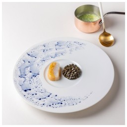 Jaune de Chrome, Blue impression, Dinner plate