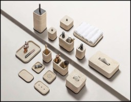 Giobagnara, Polo Travertino Marble Bathroom Set, Small box