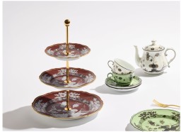 Ginori 1735, Oriente Italiano Castagna & Meringa, 3-tier serving stand