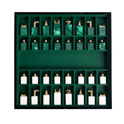 L'Objet, Games, Chess set