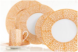 Robert Haviland & C. Parlon, Serengeti Bronze, Presentation plate