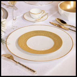 Raynaud, Italian Renaissance Gold Rim, Presentation plate