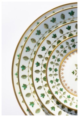 Robert Haviland & C. Parlon, Matignon Green, Dinner plate