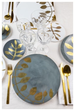 Robert Haviland & C. Parlon, Daphne Colors, Breakfast cup & saucer