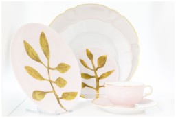 Robert Haviland & C. Parlon, Daphne Colors, Dinner plate