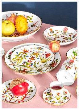 L'Objet, Grand Tour, Dessert plate