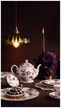 Bernardaud, Albertine prune, Dinner plate