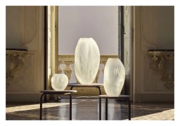 Lalique, Air Alizé, Small vase, clear