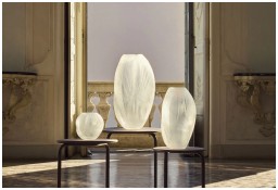 Lalique, Air Alizé, Extra large vase, pink gold