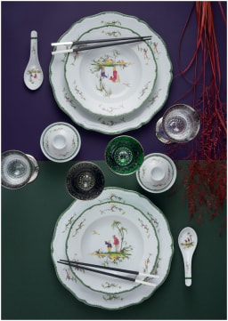 Raynaud, Longjiang, Cake platter