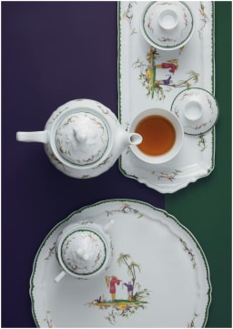 Raynaud, Longjiang, Cake platter