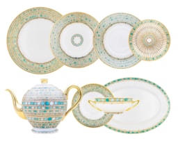 Robert Haviland & C. Parlon, Syracuse Turquoise, Dinner set for 6 persons