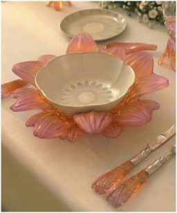 Daum, Or d'Abeille Tableware, Small presentation flower
