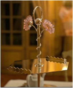 Daum, Or d'Abeille Tableware, 3 tiers stand