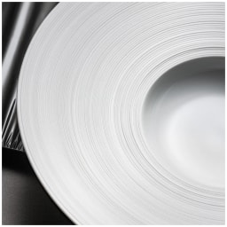 J.L Coquet, Hémisphère White Satin, Essential set for 6 persons