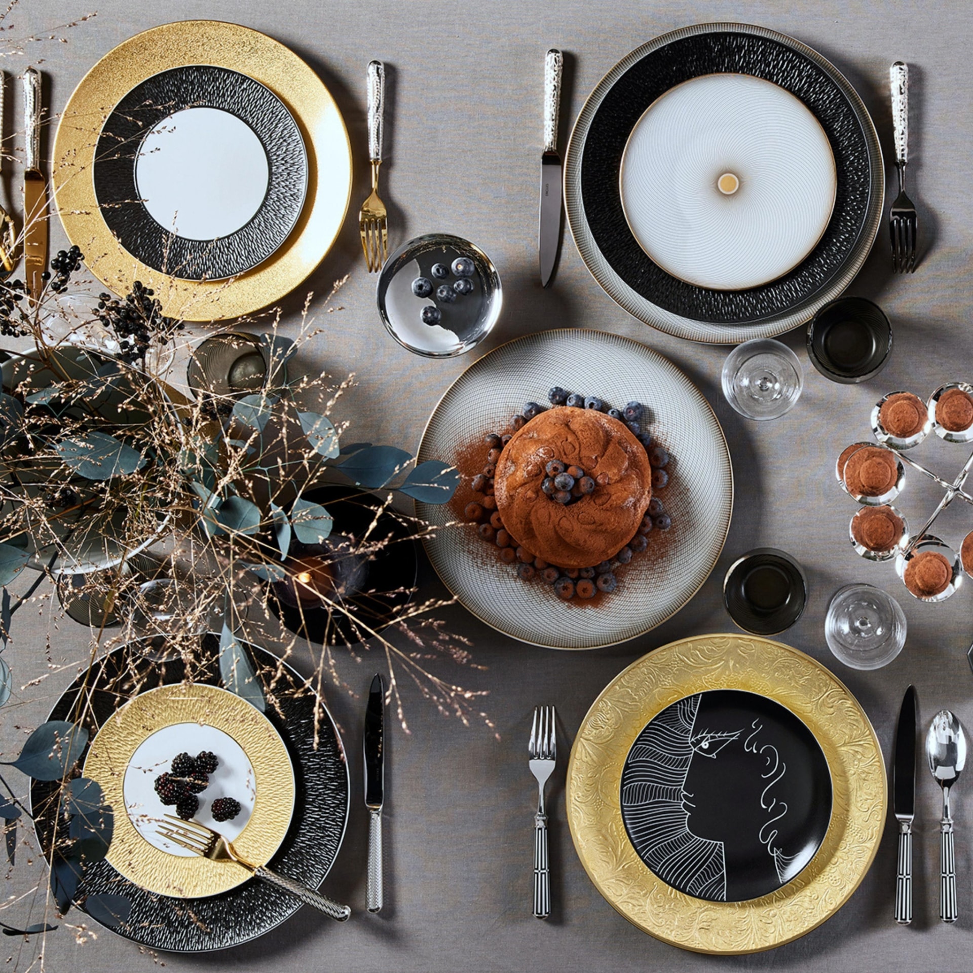 Raynaud, Minéral irisé Black, Dinner set for 6 persons