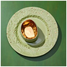 L'Objet, Haas Mojave Matcha Gold, Presentation rim plate