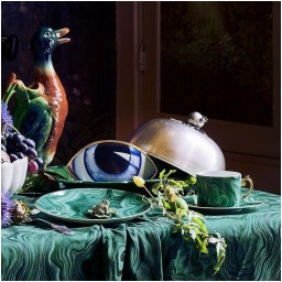 L'Objet, Malachite, Presentation plate