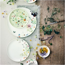 Rosenthal, Brillance Grand Air, Set of 2 mugs with coupe saucers and 2 coupe plates