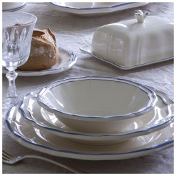 Gien, Filet Bleu, Jumbo cup & saucer