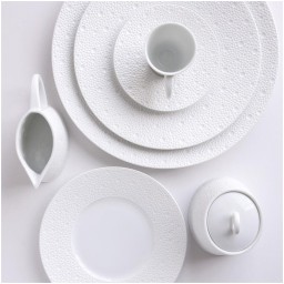 Bernardaud, Ecume White, Presentation plate