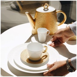 Bernardaud, Ecume Gold, Set of 4 tea cups & saucers