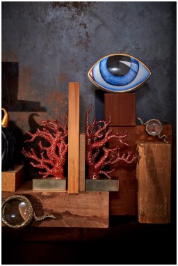 L'Objet, Coral, Bookend