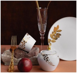 Bernardaud, Vegetal Gold, Set of 4 tea cups and saucers