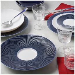 Jaune de Chrome, Bolero Blue, Dinner plate