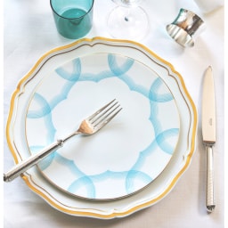 Raynaud, Aura, Dessert plate
