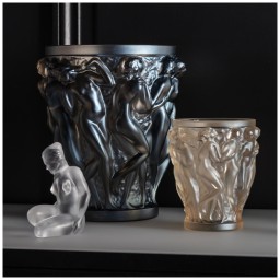 Lalique, Bacchantes vases, Vase, bronze