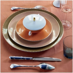 Raynaud, Trésor, Petit four stand