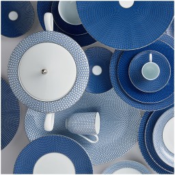 Raynaud, Trésor bleu, Tea cup and saucers