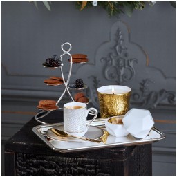 Raynaud, Oskar, Tea cup extra and saucer