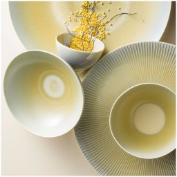 Jaune de Chrome, Dune, Dinner plate, bolero shape