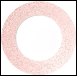 Bernardaud, Ecume Rose de Corée, Presentation plate